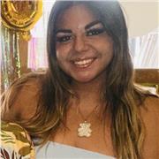 Profesora de inglés y de cualquier otra materia. Imparto a clase desde los más pequeños hasta los 13 años. Principalmente Primari